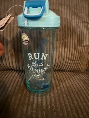 Disney Princess Cinderella Blue BlenderBottle Pro28 oz- RUN LIKE IT’S MIDNIGHT
